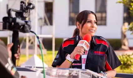 Claudia Agat�n Baja 1000