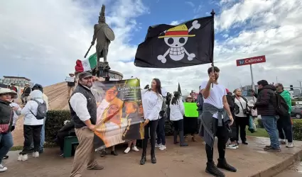 Manifestantes en la Glorieta Cuauht�moc