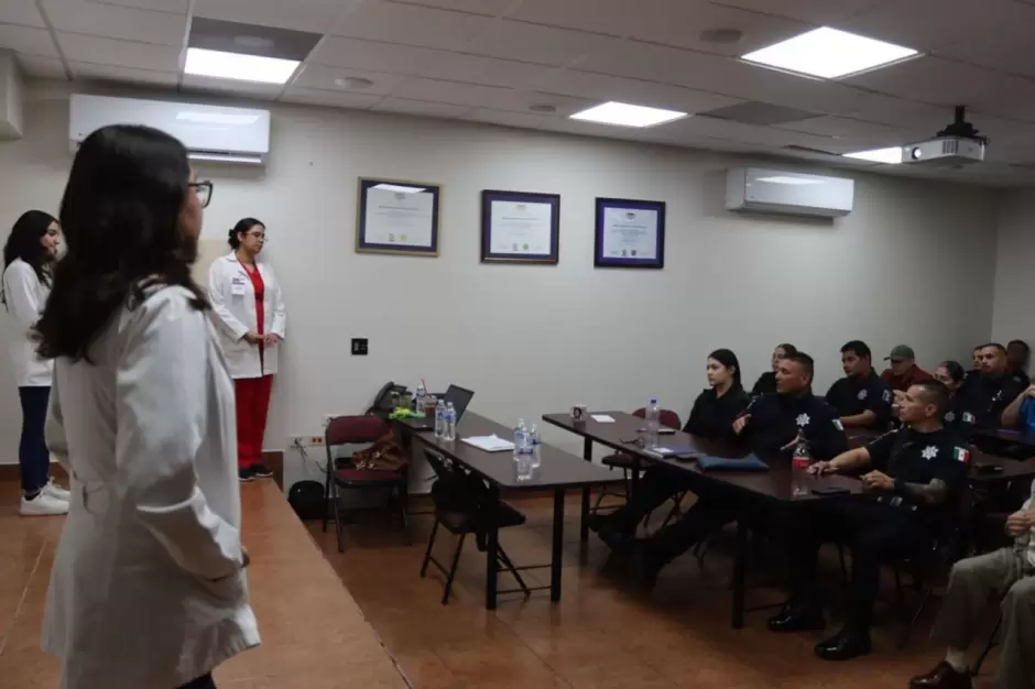 Capacitan a la Fuerza Estatal de Baja California para atenci�n inclusiva a personas con autismo