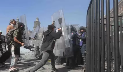 Hechos violentos en el Z�calo