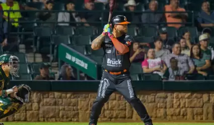 Ca�eros de Los Mochis vencen a Naranjeros