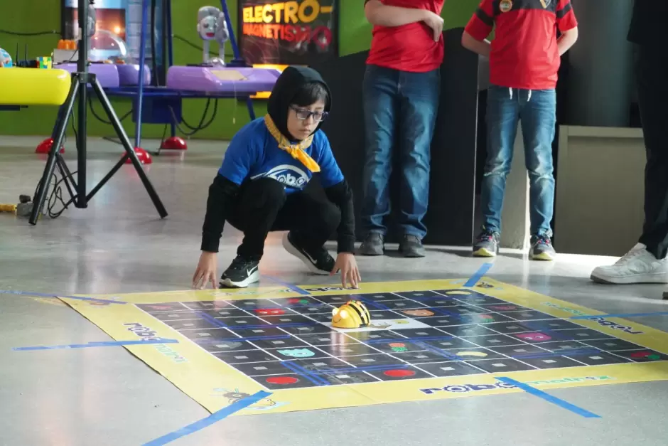 Competencia internacional de rob�tica juvenil