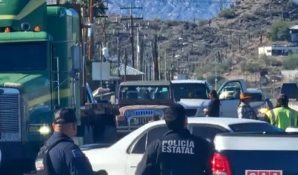 Manifestaci�n de transportistas y productores en Sonora