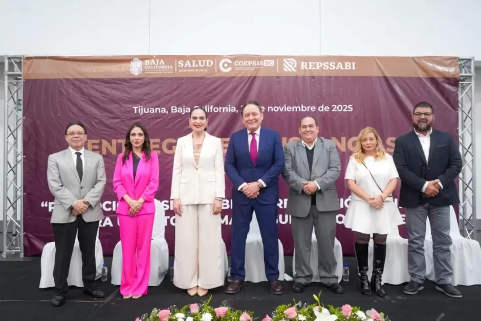Entregan m�s de 100 distintivos REPSSABI a cl�nicas y hospitales