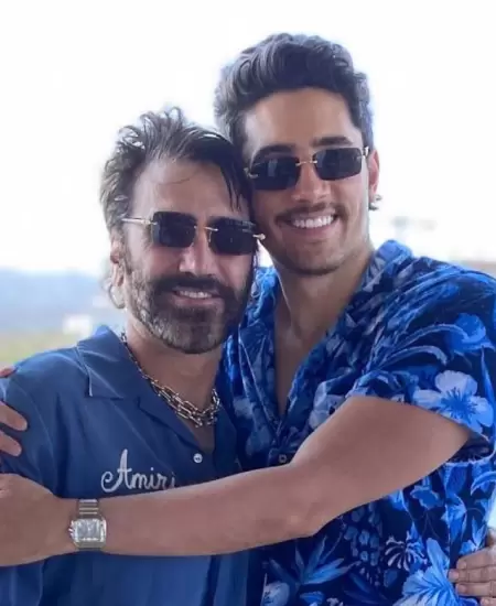 Alex Fern�ndez, Alejandro Fern�ndez