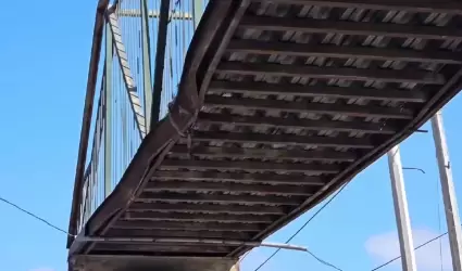 Puente peatonal Margarito Salda�a