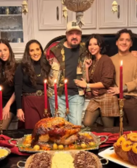 �ngela Aguilar, Christian Nodal, Pepe Aguilar, Emiliano Aguilar, Familia Aguilar