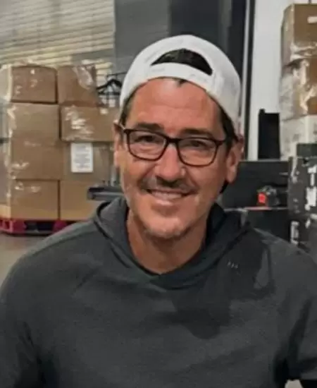 Jonathan Knight