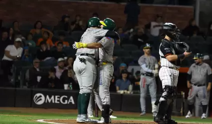 Ca�eros blanquea a Naranjeros 7-0