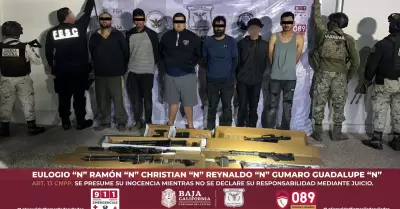 Detenci�n de seis hombres armados en Playas de Rosarito