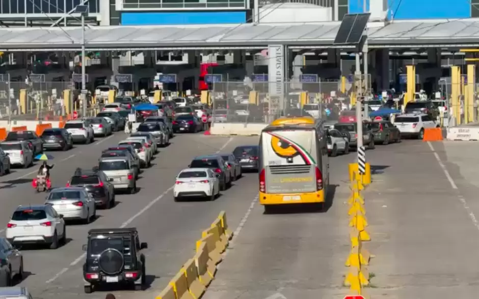 Compradores que cruzan de Estados Unidos a M�xico