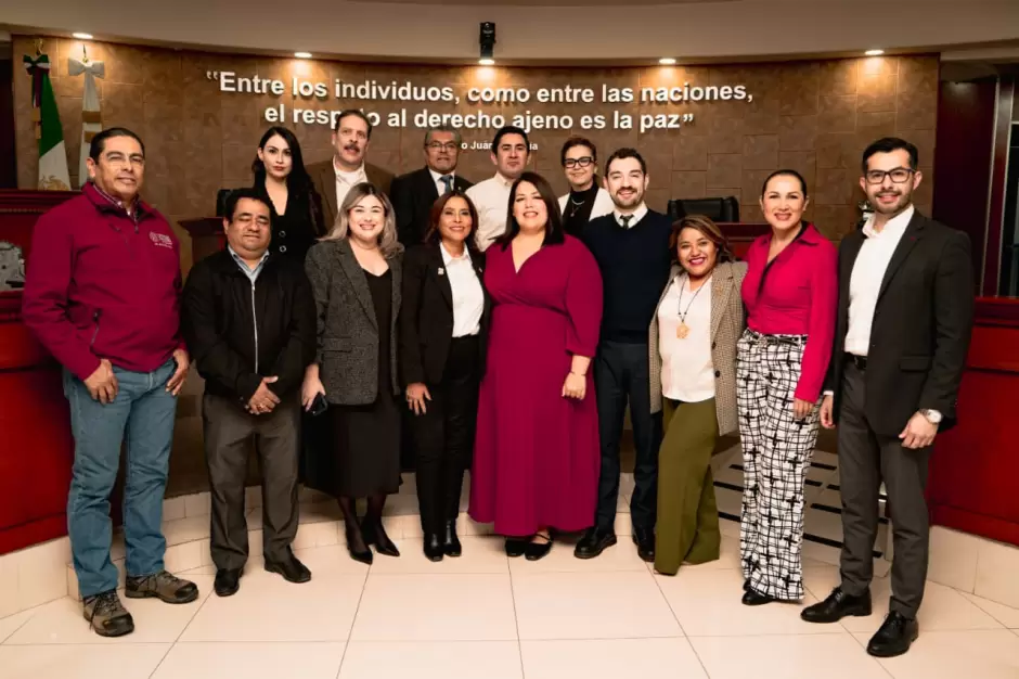Claudia Agat�n presenta la Ley de Ingresos 2026
