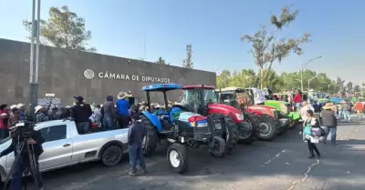 Bloqueos de productores en San L�zaro