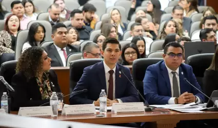 Rom�n Cota presenta Ley de Ingresos 2026