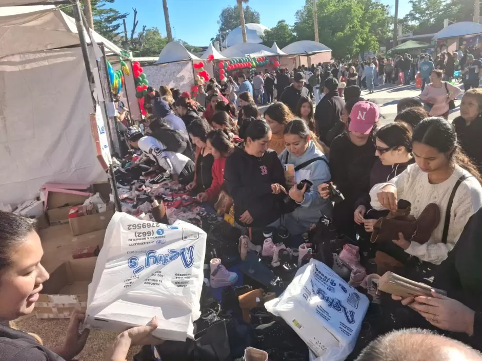 Bazar Navide�o de DIF Sonora.