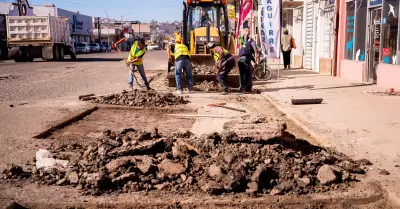 Bacheo estrat�gico en nueve vialidades de Ensenada