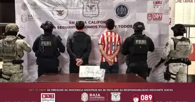 Menores detenidos en posesi�n de narc�ticos y arma de fuego de utiler�a en Tijua