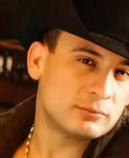 Valent�n Elizalde