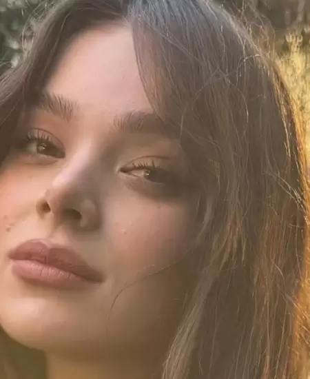 Hailee Steinfeld