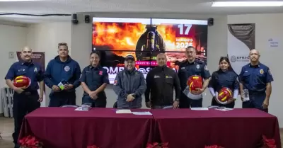 Bomberos de Acero