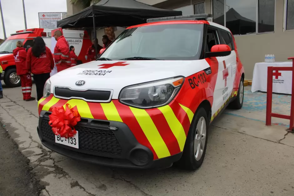 Cruz Roja Tecate refuerza su respuesta con dos nuevas unidades de emergencia
