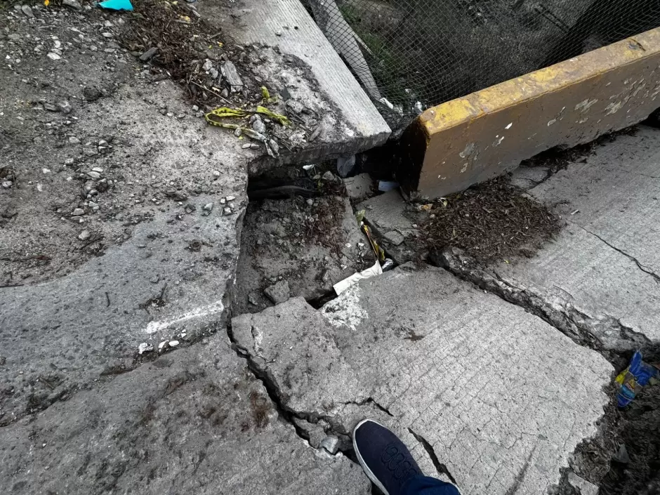 Socav�n junto a Palacio Municipal