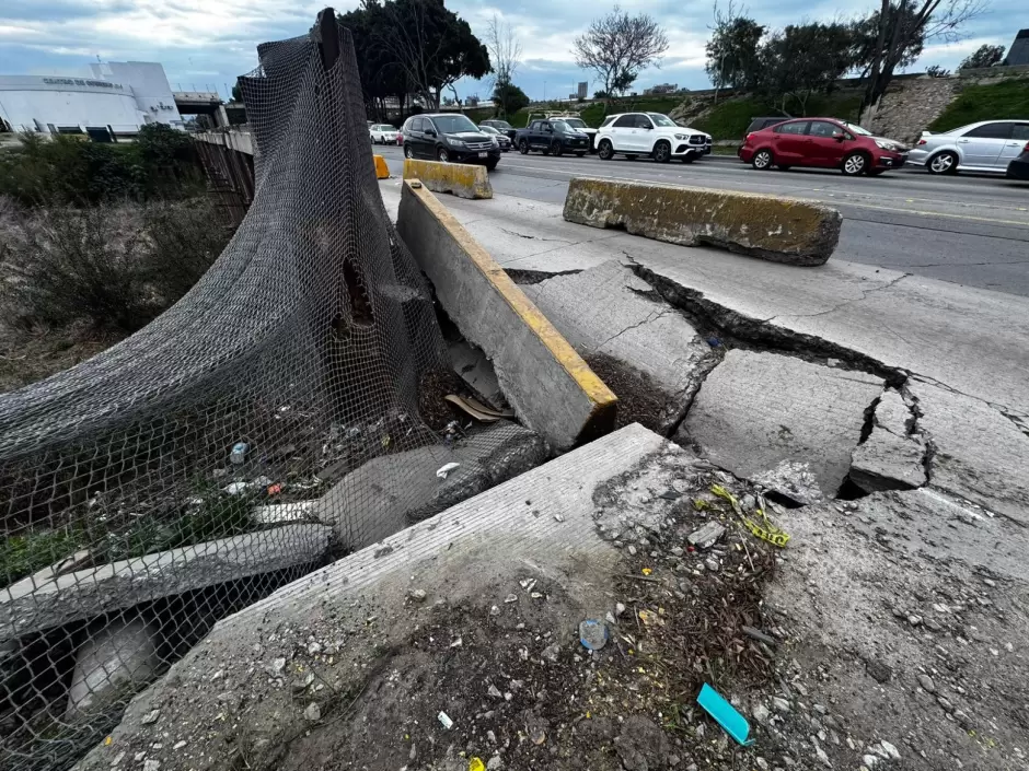 Socav�n junto a Palacio Municipal