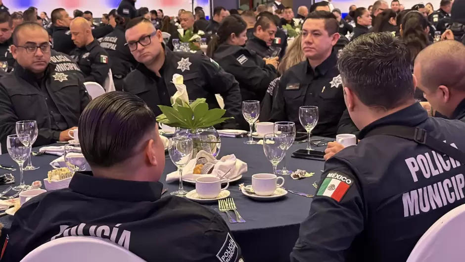 Alcalde manifiesta su respaldo a polic�as municipales de Tijuana