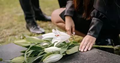 Tumba, funeral