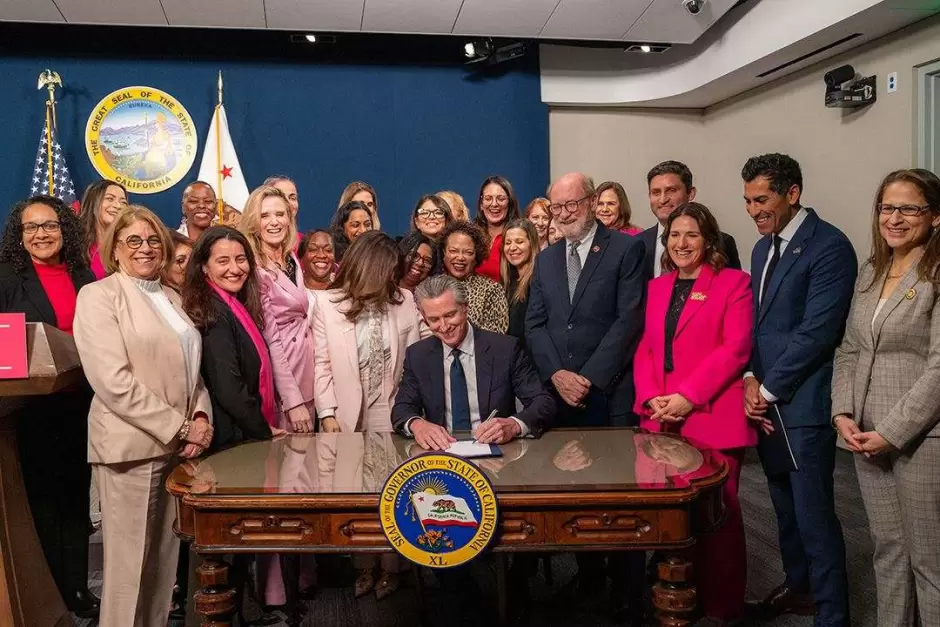 Newsom destina 90 mdd a Planned Parenthood tras recorte federal