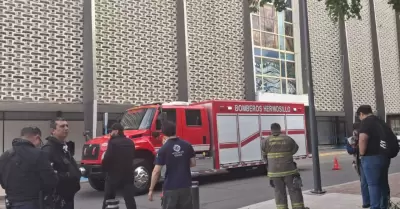 Explosi�n de transformador en oficinas de Isssteson