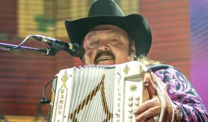 Ram�n Ayala