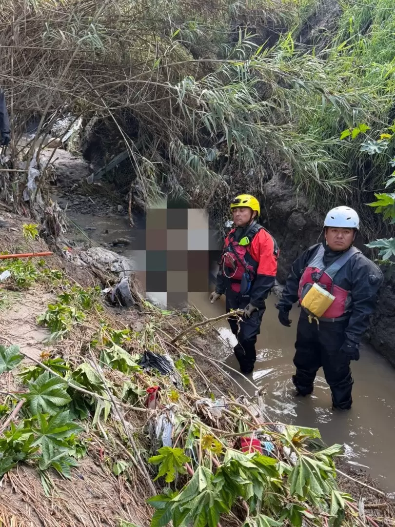 Tras localizar cuerpo arrastrado por la corriente en Tijuana, vecinos denuncian que arroyo en El Tecolote se desborda con cada lluvia