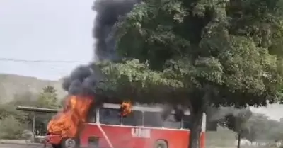 Incendio cami�n Hermosillo
