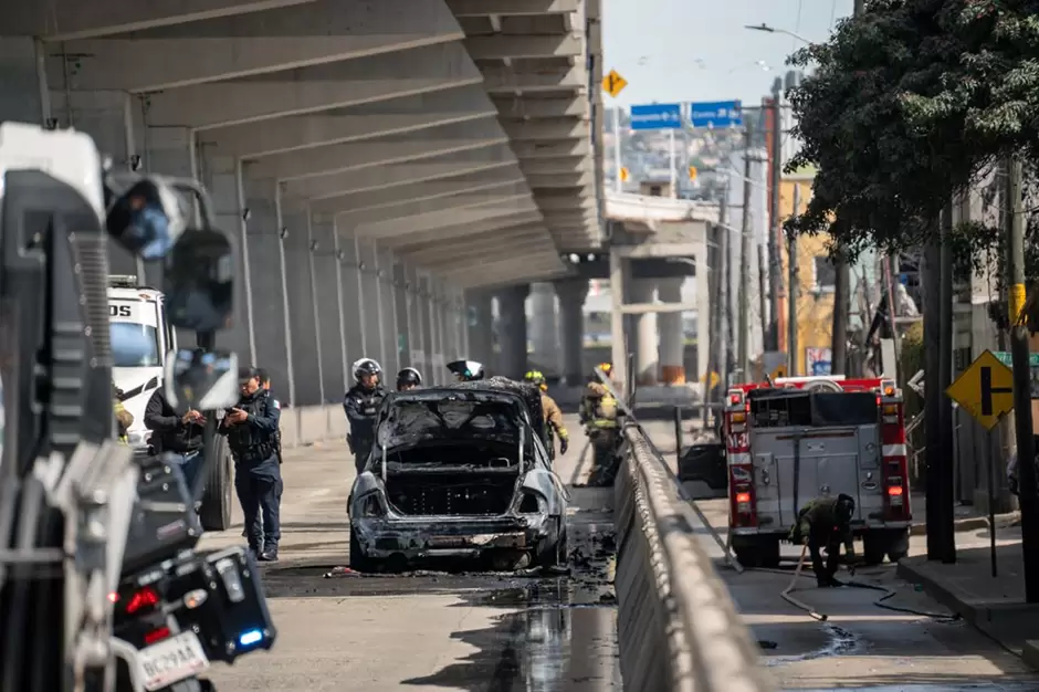 Tijuana permanec�a semiparalizada tras episodios de violencia