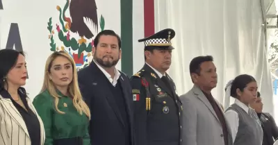Tras amenazas, mantendr� polic�a de Tijuana vigilancia en escuelas, y retenes en