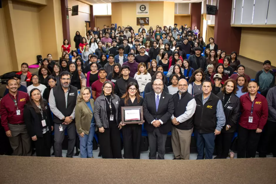 INE BC presenta en UTT Memoria Gr�fica y Documental del Proceso Electoral Concurrente 2023-2024