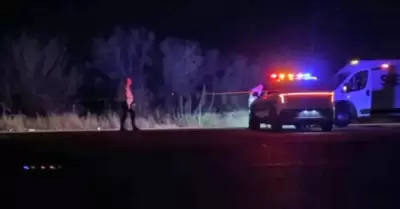 Muere ciclista embestido por auto