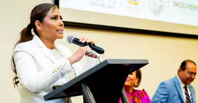 Gobierno de Claudia Agat�n y CETYS consolidan alianza por bienestar estudiantil