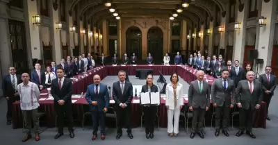 Renovaci�n del acuerdo voluntario para mantener el tope de 24 pesos para la gaso