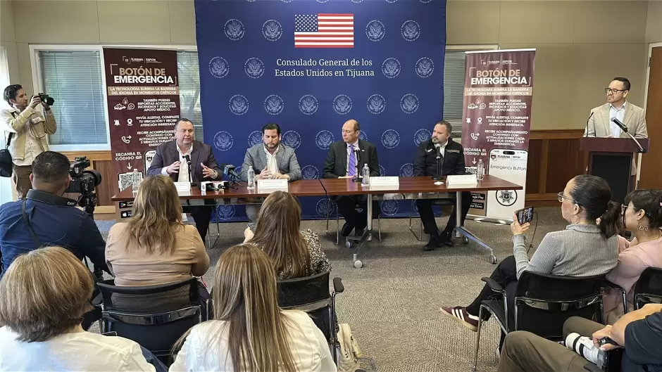 Lanzan App biling�e de seguridad para turismo en Tijuana