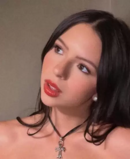 �ngela Aguilar