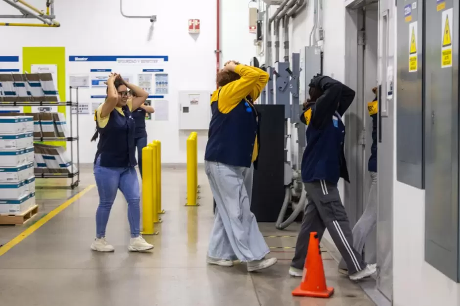 Participan m�s de 150 mil personas en macrosimulacro estatal 2026