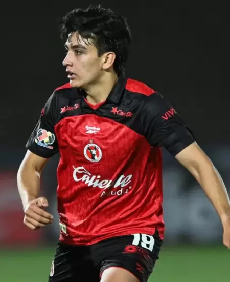 Gilberto Mora