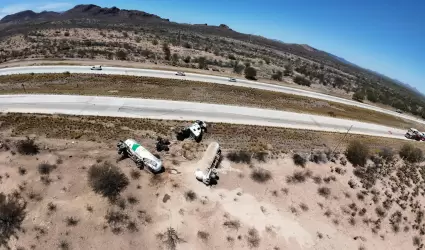 Volcamiento de pipa que transportaba amoniaco