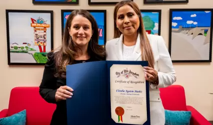 Claudia Agat�n construye alianzas con sectores esenciales de Los �ngeles