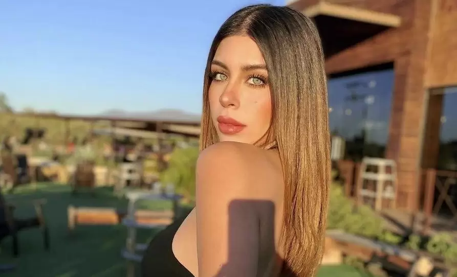 Carolina Flores