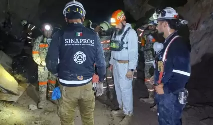 Labores de b�squeda en la mina Santa Fe