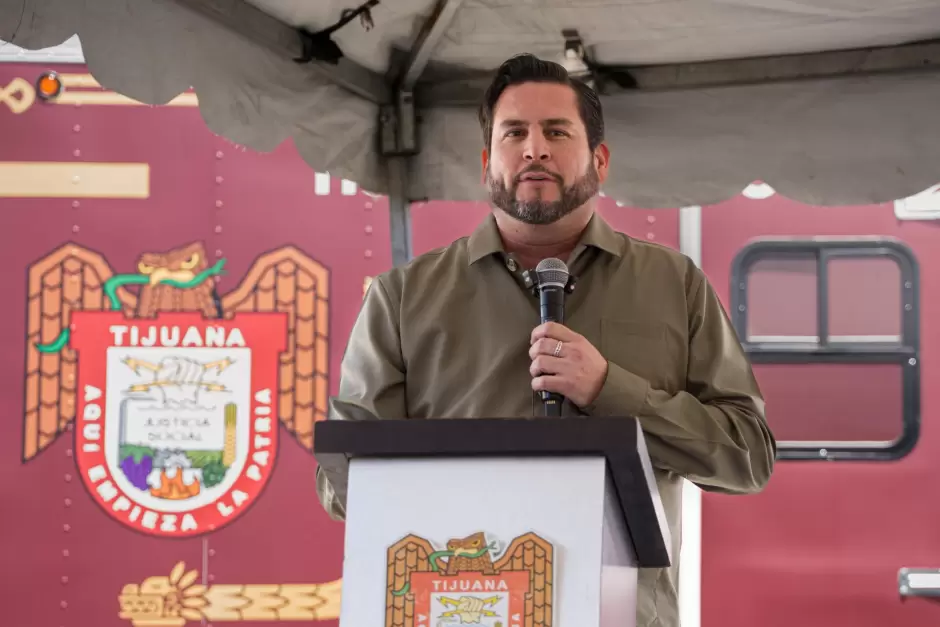 Arranca en Tijuana programa de unidades m�viles de esterilizaci�n para perros y gatos