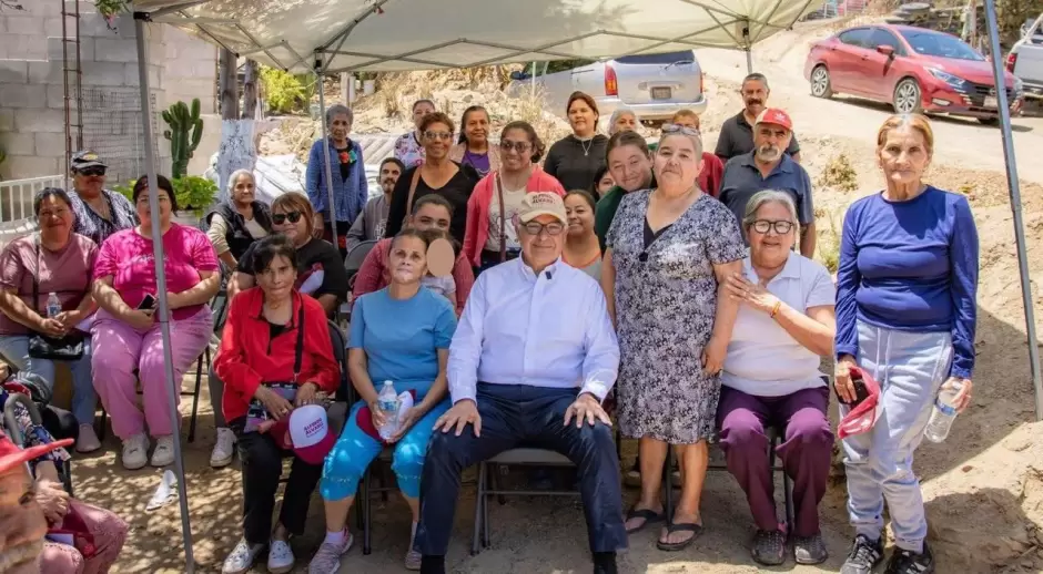 Presenta Alfredo �lvarez Plan Maestro a l�deres vecinales y transportistas en Tijuana